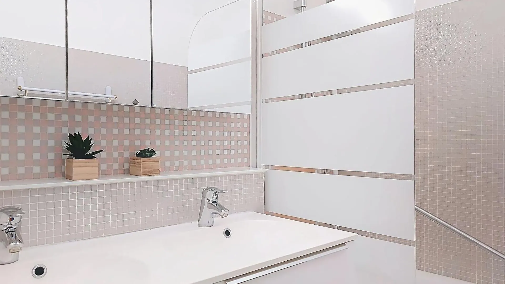 Apartment Le Bonaparte-2 By Interhome Roquebrune-Cap-Martin